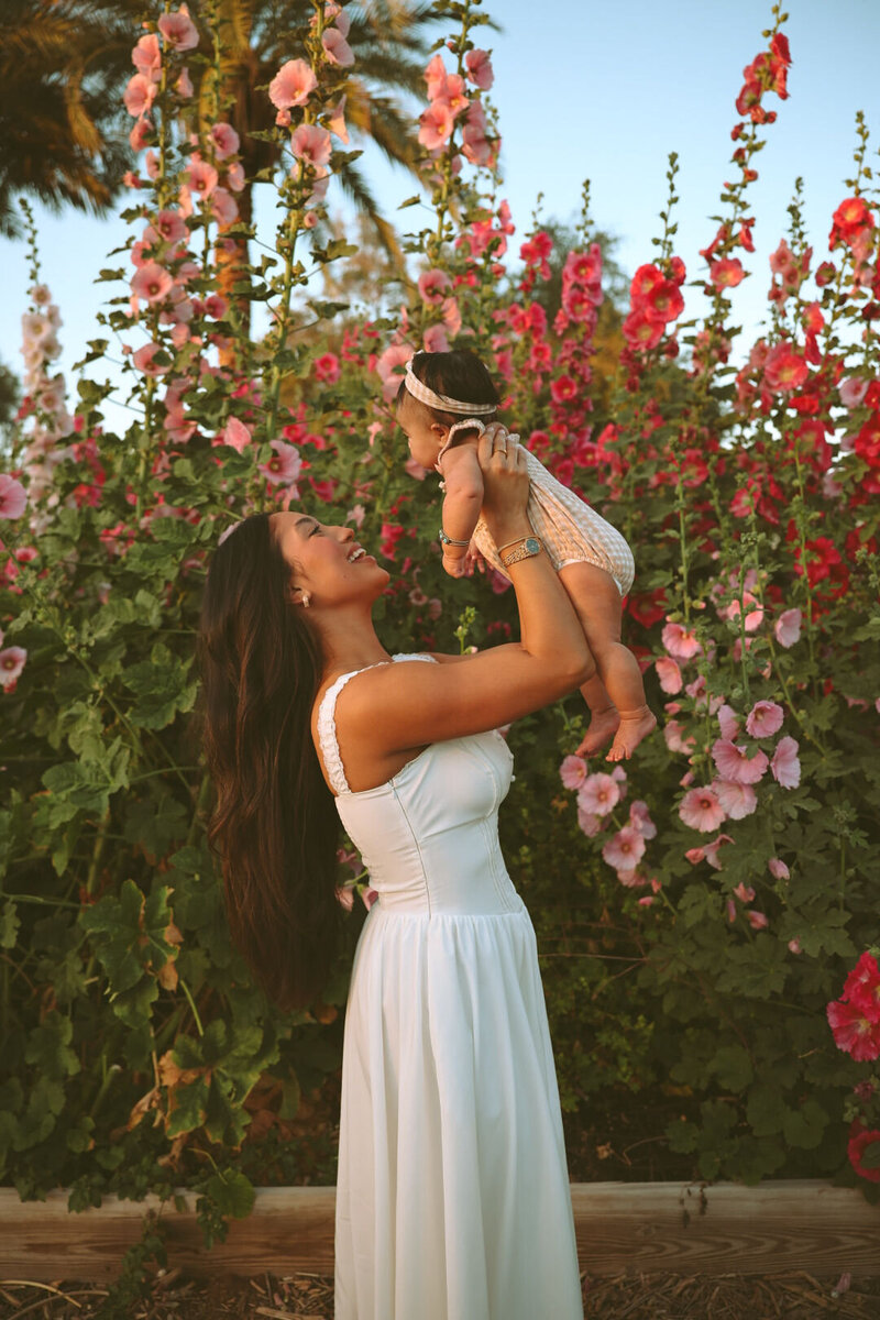 motherhood-lifestyle-photos-candid