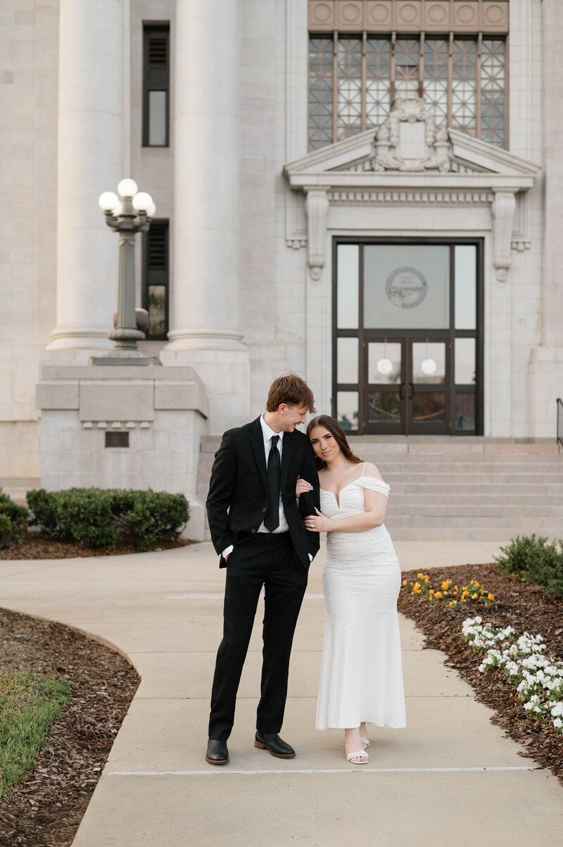 VINTAGE_KAITLYN_PHOTOGRAPHY_Kristen_James_Engagement-4