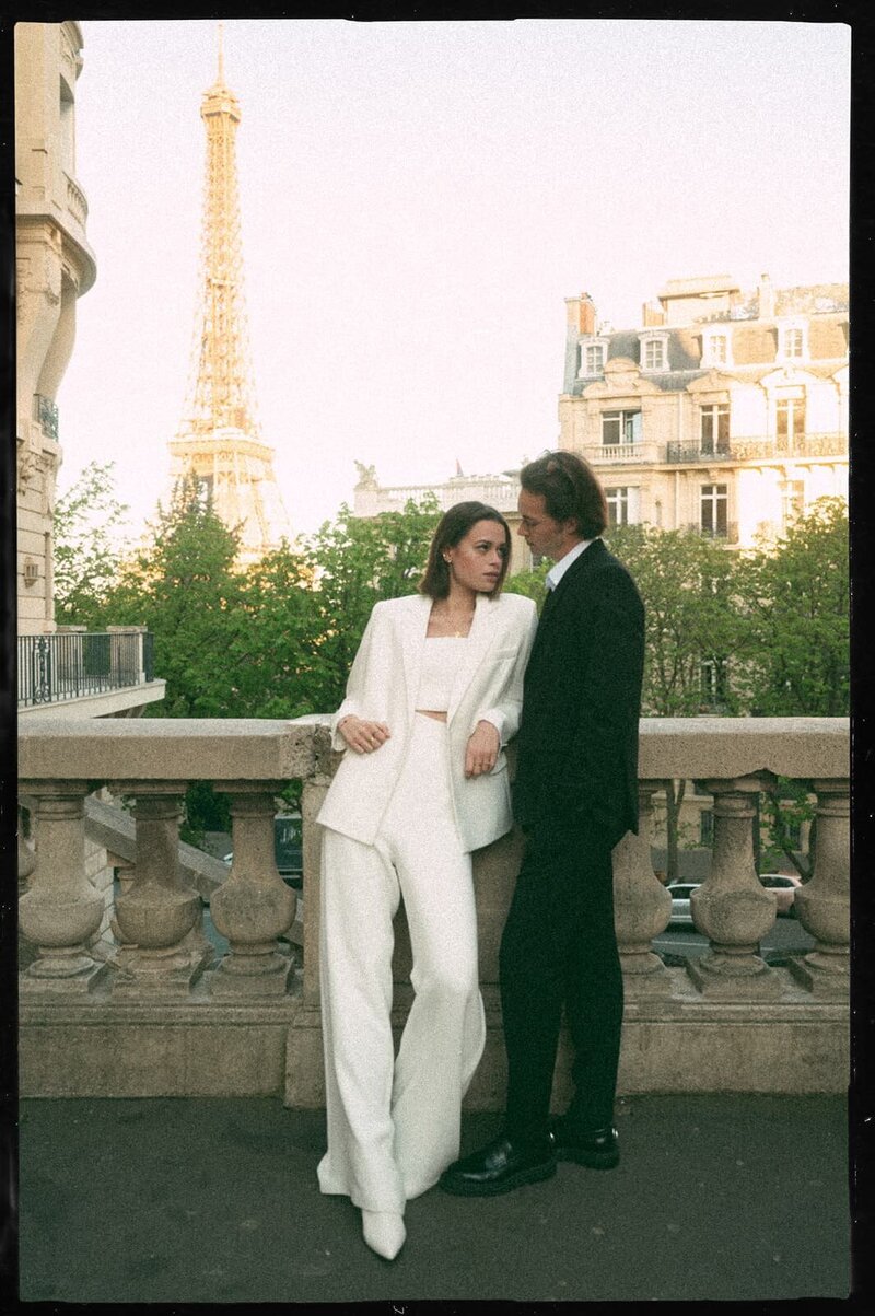 35 mm film analog vintage photographer couple wedding elopement in paris