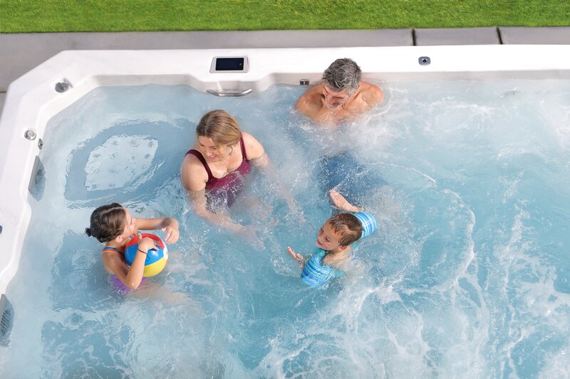 Swim-Series_Timber-Snow_Lifestyle_AC5I0538