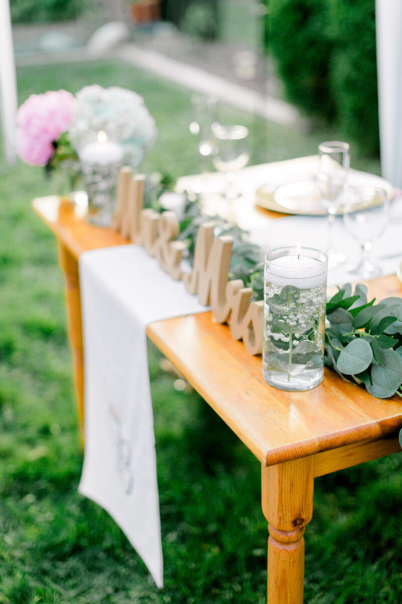 Sweetheart Table Decor Backyard Wedding | Michigan Elopement Photographer