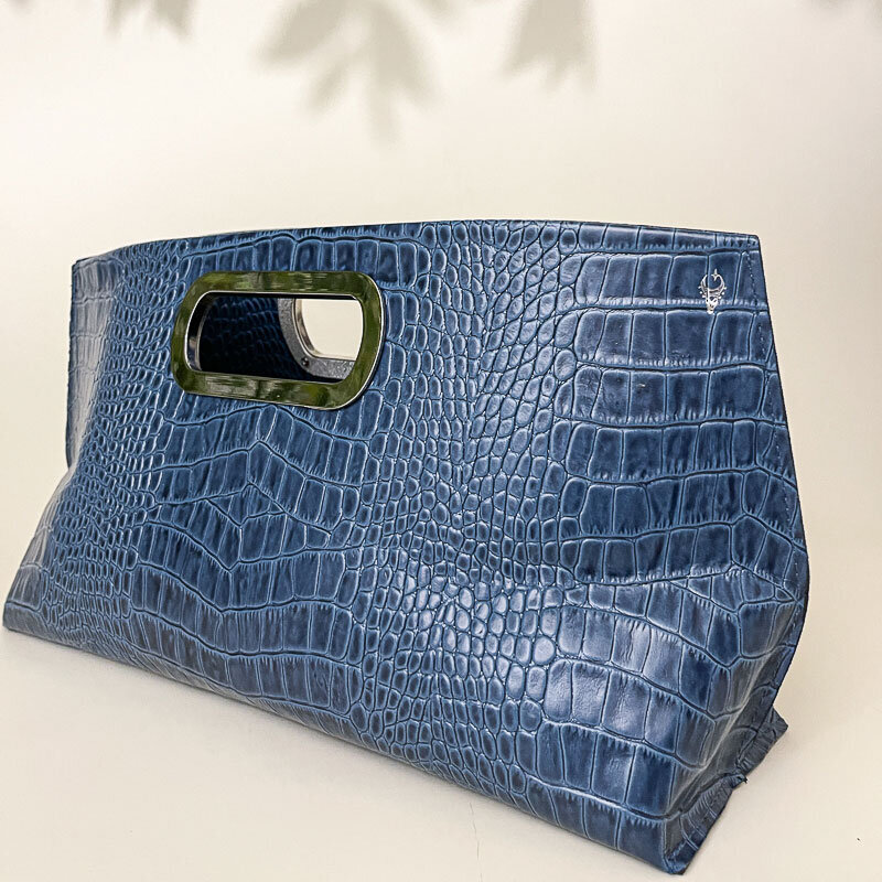 Gail---Blue-Croc-Rightopt