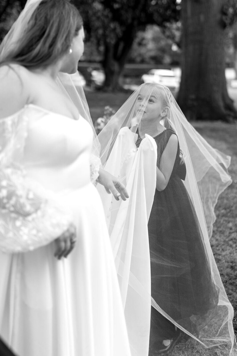 Romantic wedding photography in Tulsa, OK