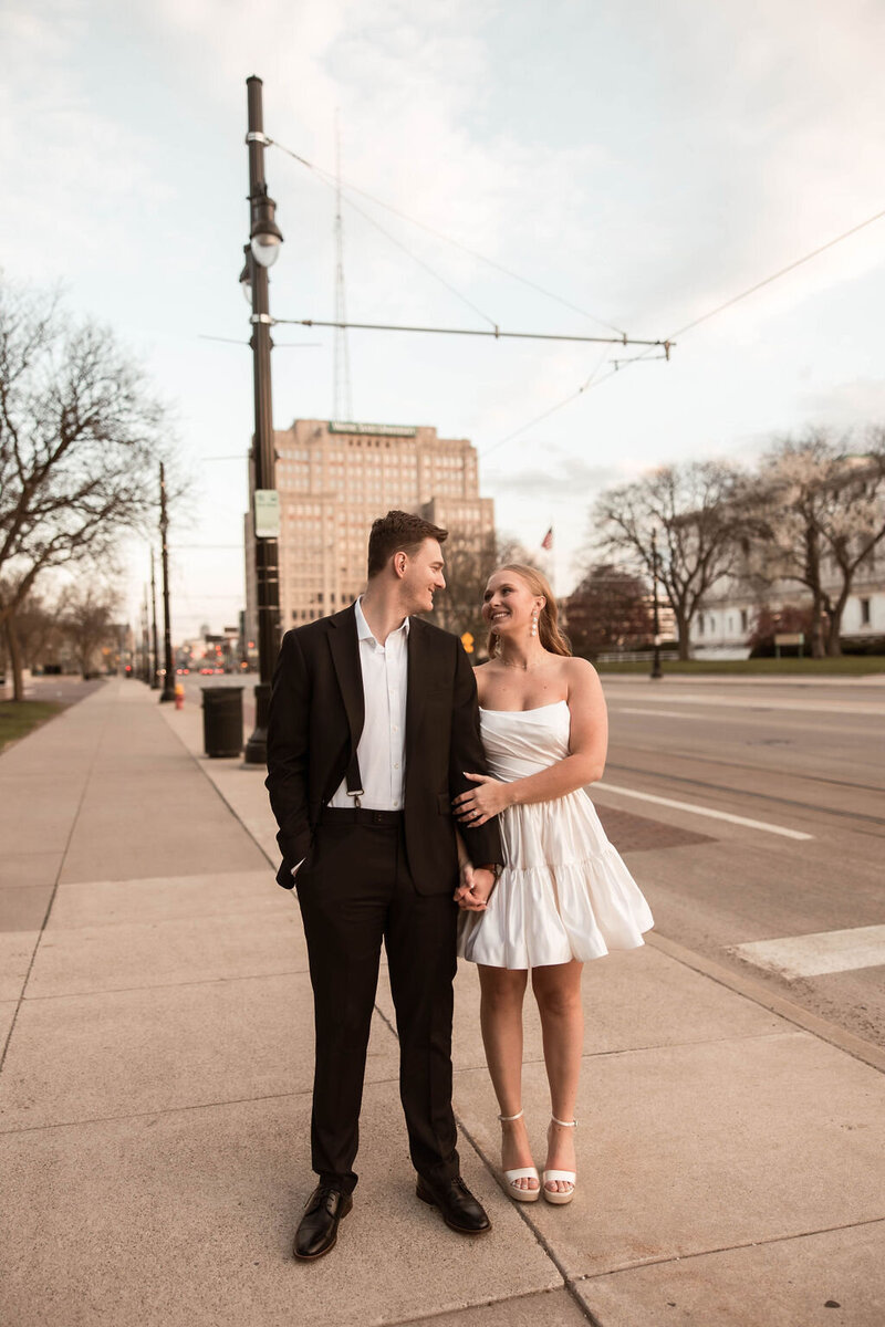 M&ADetroitEngagement-MariahKastenPhoto-MichiganWeddingPhotographer-136