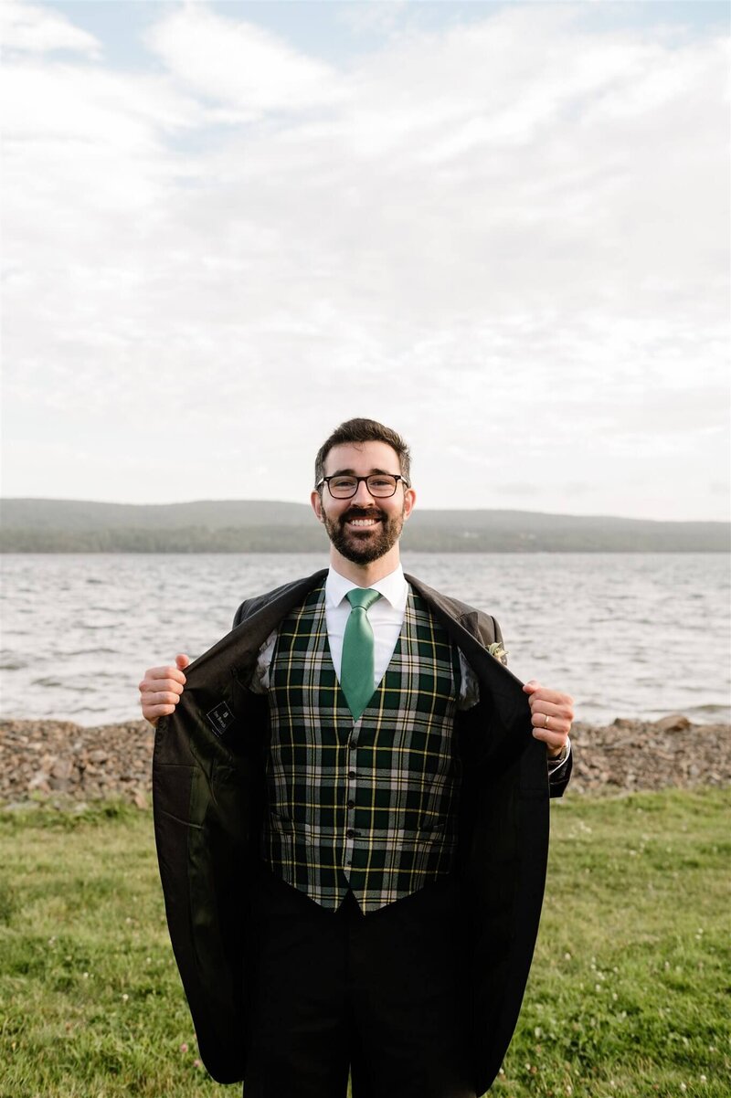 cape-breton-tartan-wedding-inverary