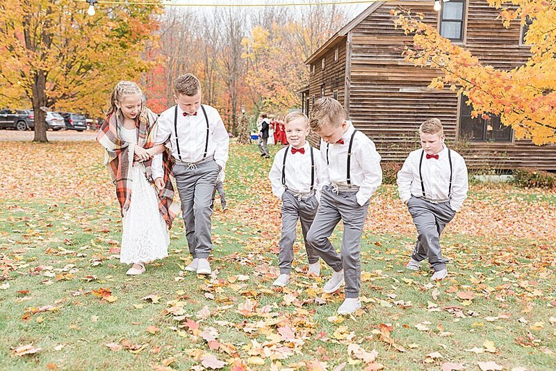 Fall-Inspired-Backyard-Wedding-Skaneateles-NY_0023
