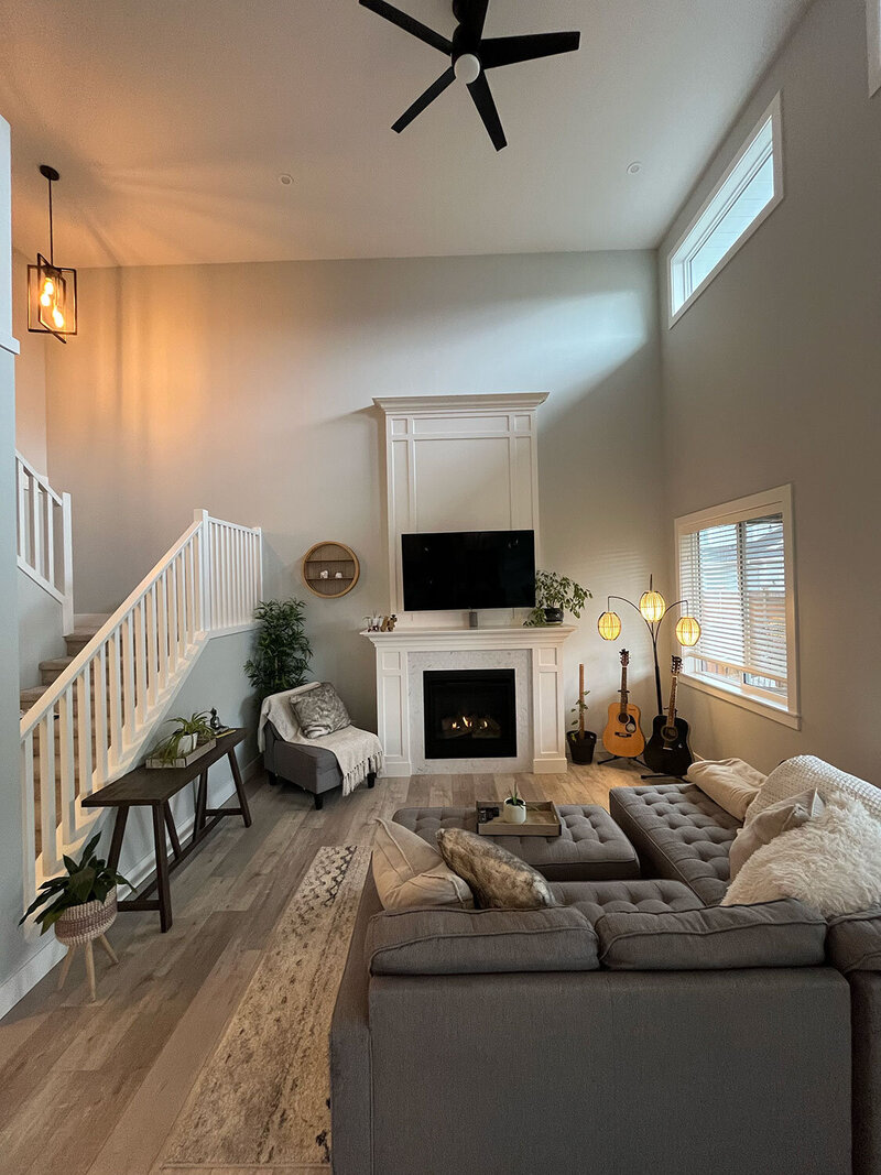 Chilliwack-Air-Bnb-Beautiful-Living-Room