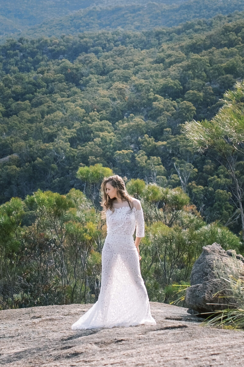 Bride posing in a stunning landscape