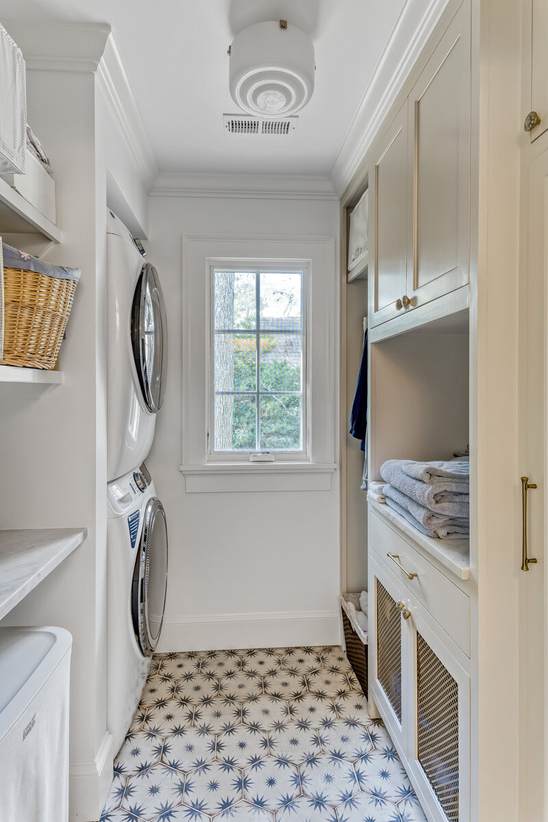 Dutch-Colonial-Home-Renovation-Atlanta-4200_hdr