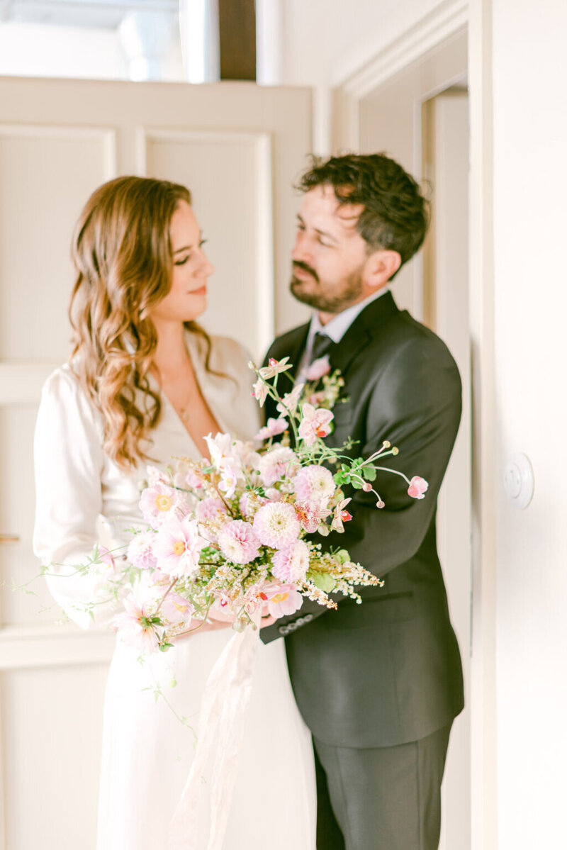 RI-intimateWedding-11-1025x1536