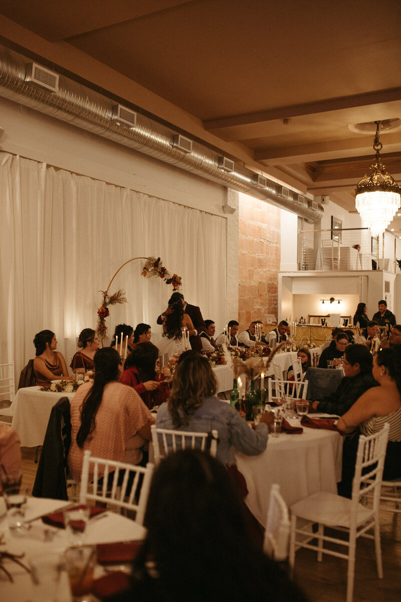 TheAvenueRoom_Wedding_Saskatoon_KaylaCassidyPhotography-71
