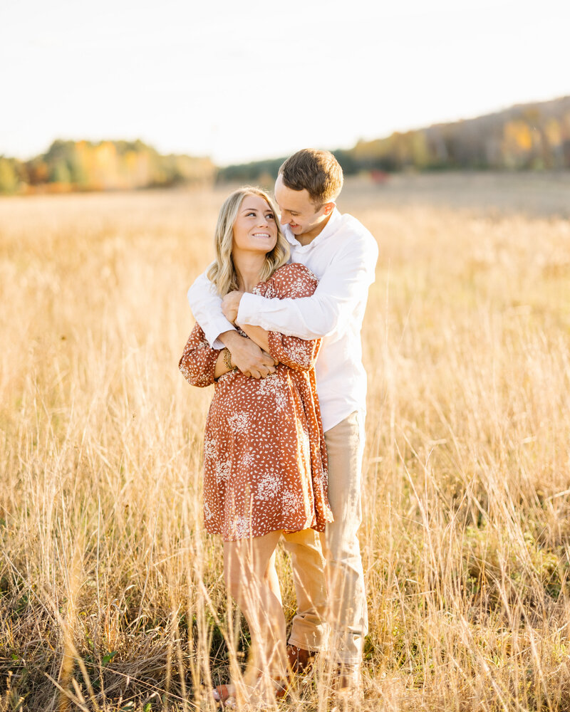 81 Stillwater-MN-Fall-Field-Engagement-Session