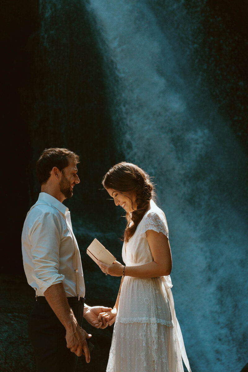 miners-falls-michigan-upper-peninsula-elopement-michigan-wedding-photographer-alisciamariephotography-4378