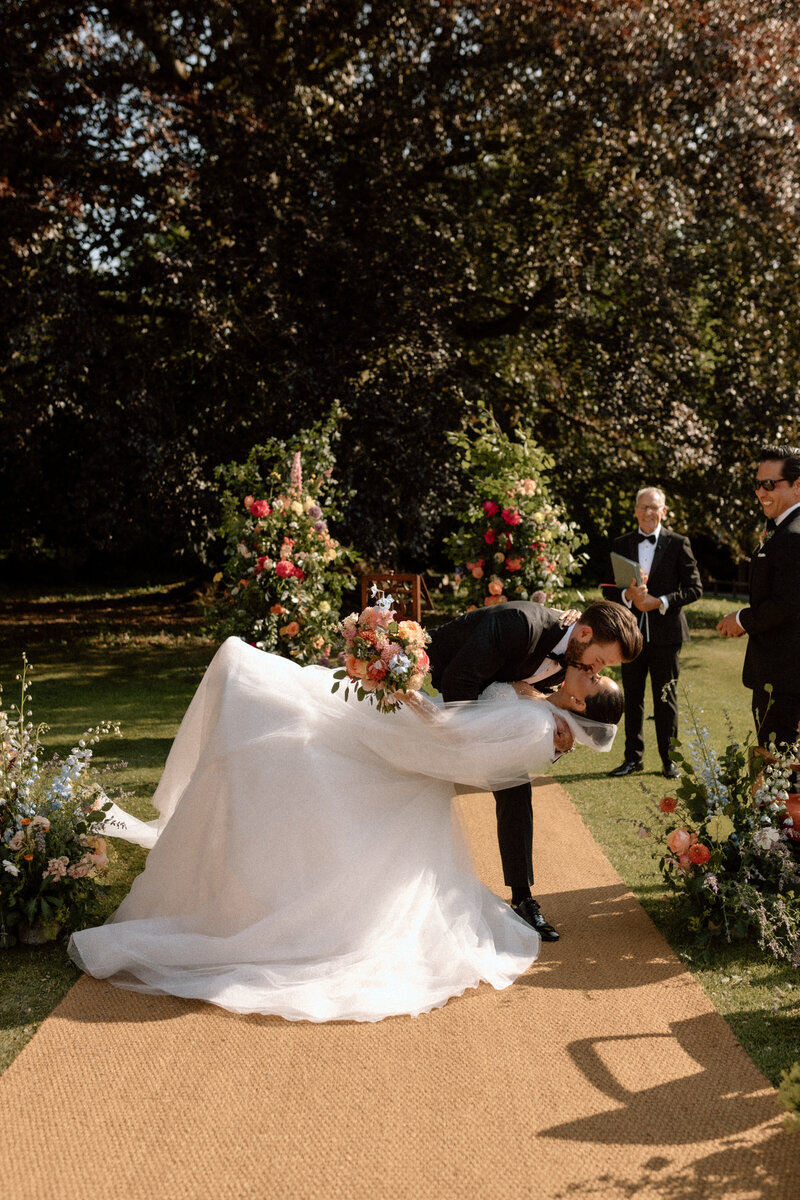 Lina&Drew_BabingtonHouseWedding_SohoFarmHouse_lauradeanphotography_dorsetweddingphotographer-50