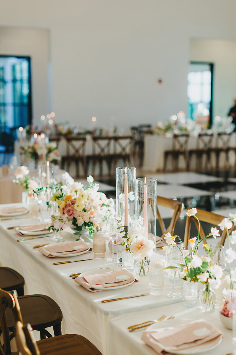 Table setting at reception planned by Bianca Nichole and Co