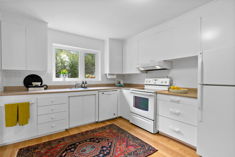 15. SilverHouseHD-Toronto-Real-Estate-Photography-07685