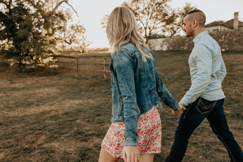 Commons Ford Ranch Couples Session