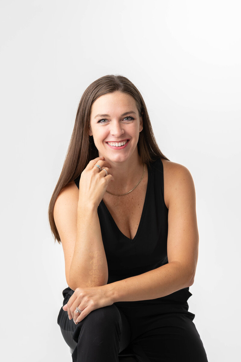 Cleveland-Akron-Headshot-Portrait-Senior-Photographer-Sweet-Studios-Photography.jpg_DSC5017