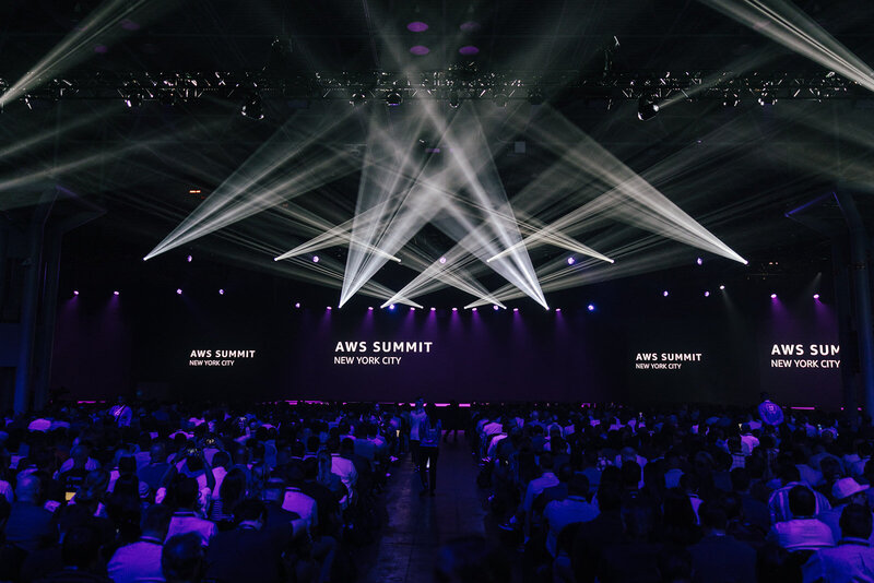 2025-0716_Middle-Grey-Studios_Ohello-AWS-AMER-Selects-020