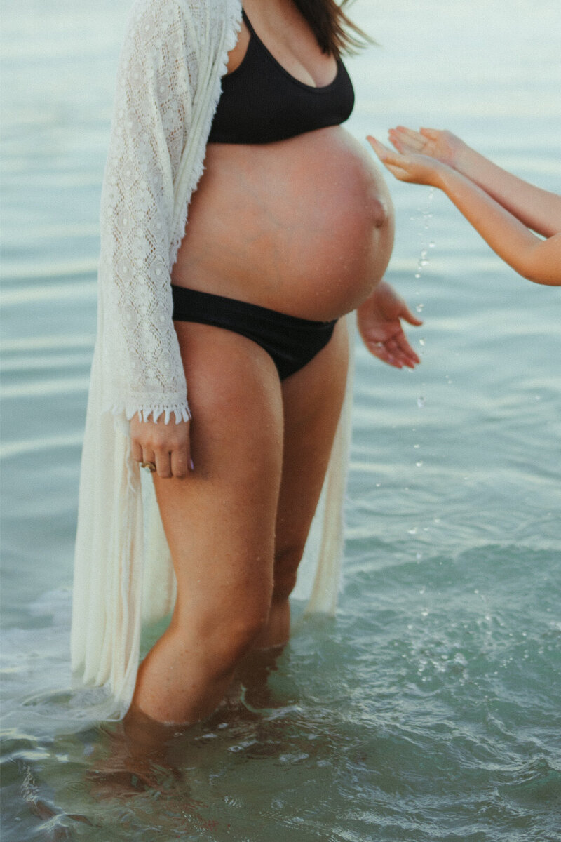 for-love-and-light-perth-maternity-photographer-36