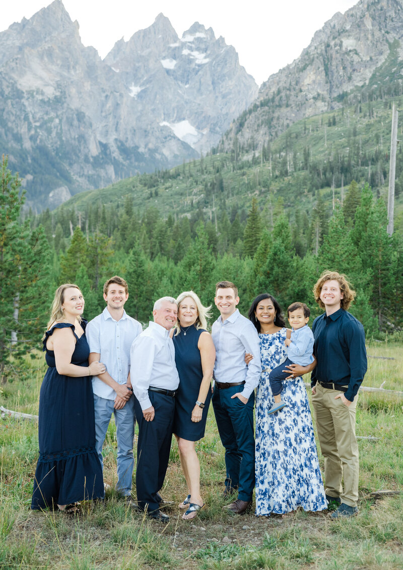 Family Reunion in the Tetons | Family photographer |  Jackson Hole Wyoming