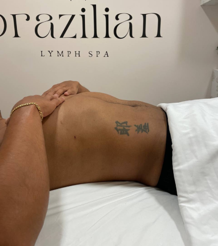 Abdomen before receiving a full body lymphatic drainage massage