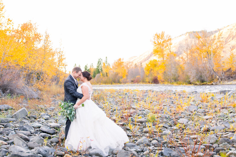 American Homestead Wedding by Spokane Wedding Photographer Taylor Rose Photography-58