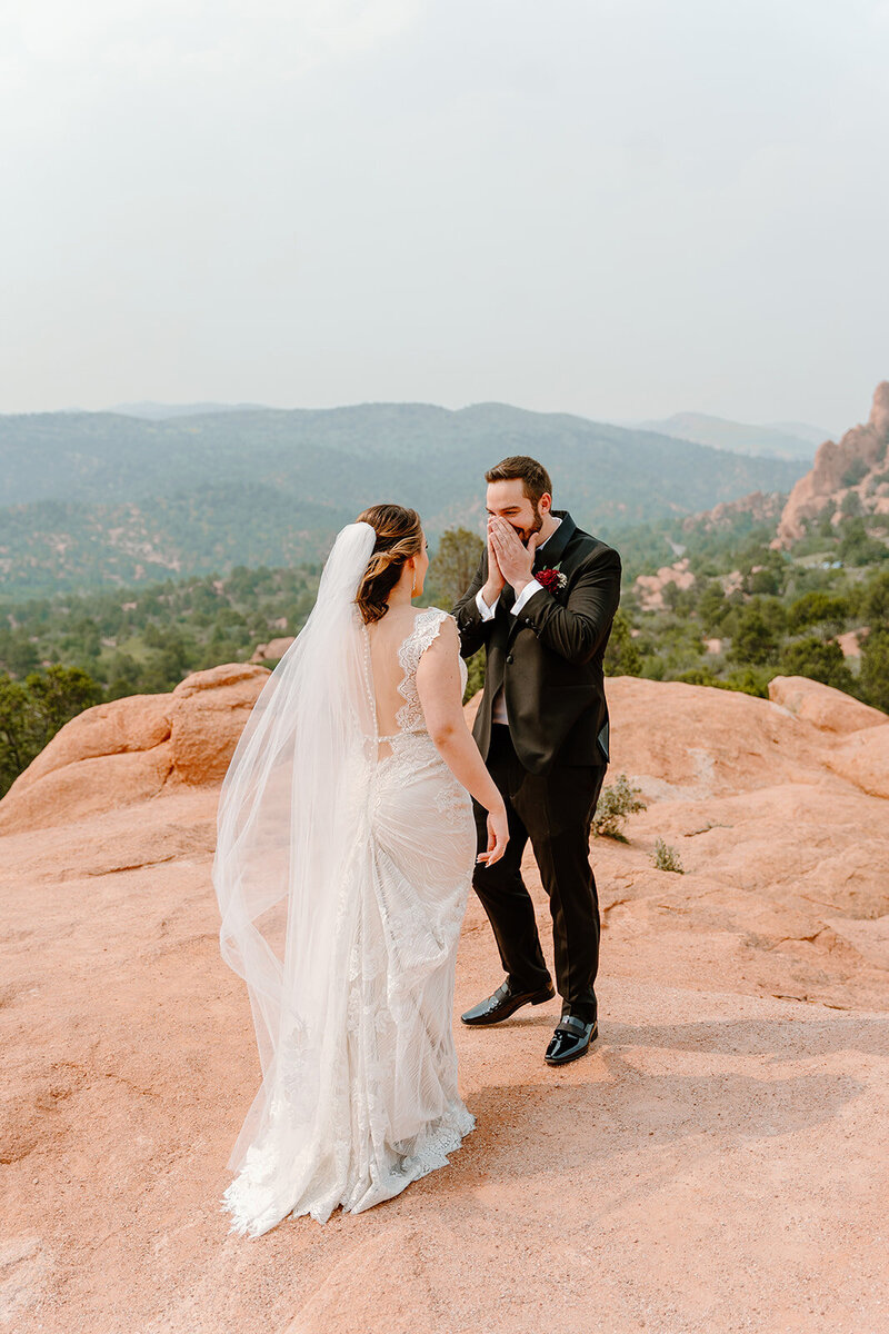 gardengods-elopement-photographer-20