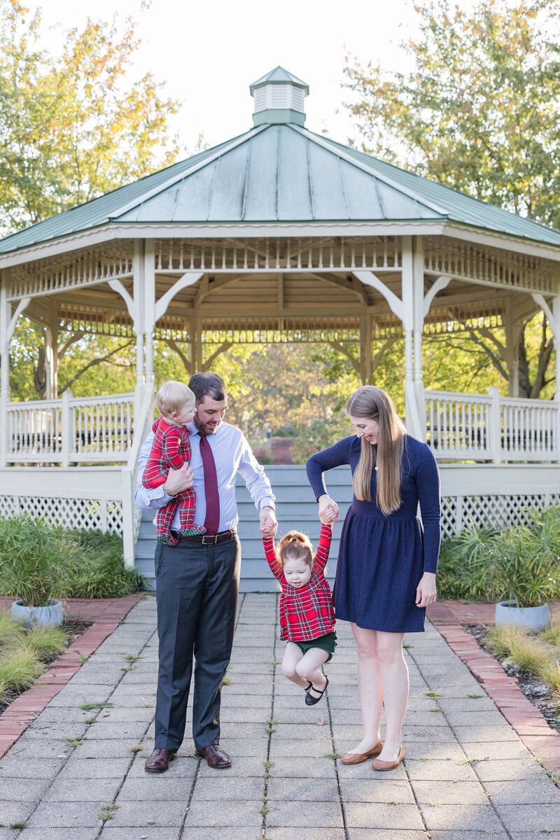 Quiet Waters Park family photos in Annapolis Maryland by Christa Rae Photography