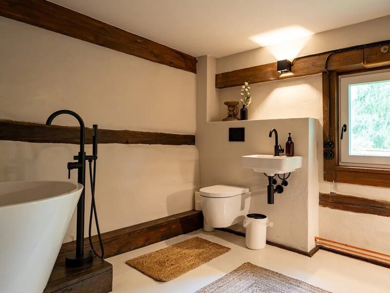 Badezimmer-Schlafzimmer-3-Wassermühle-Triglitz-Ferienunterkunft-Deutschland