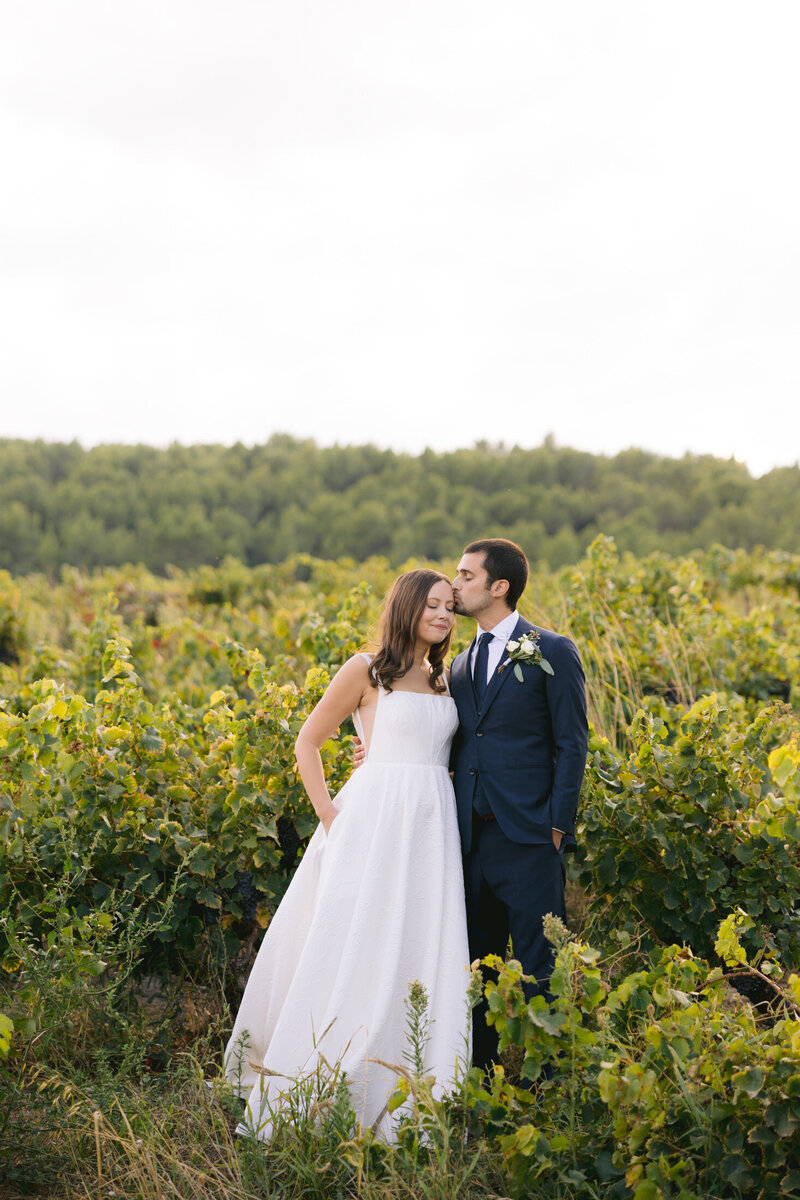 wedding chateau la tour vaucros aly michael victoria le petit-75