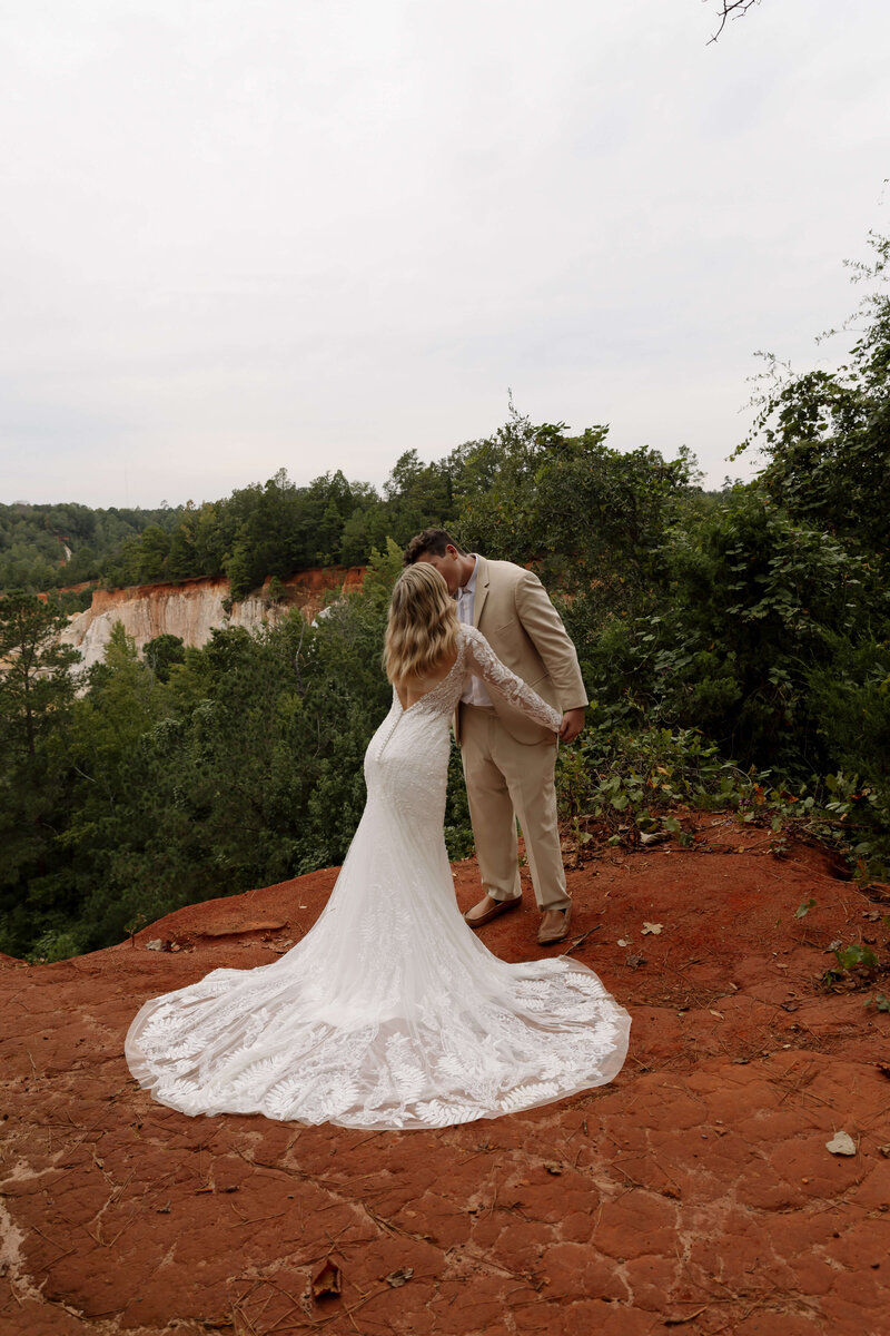 Iowa-Elopement-Photographer-Forever_Framed_by_Rachel 45