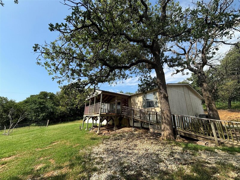 5 Acre Home in Gainesville for sale