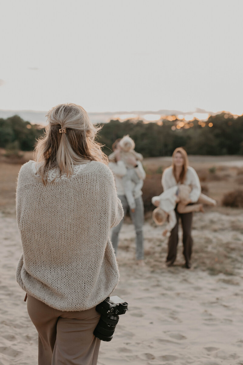 Momentjes & Zo- fotoshoot- gezinsshoot- Daphne van gestel- fotograaf (4 van 3)