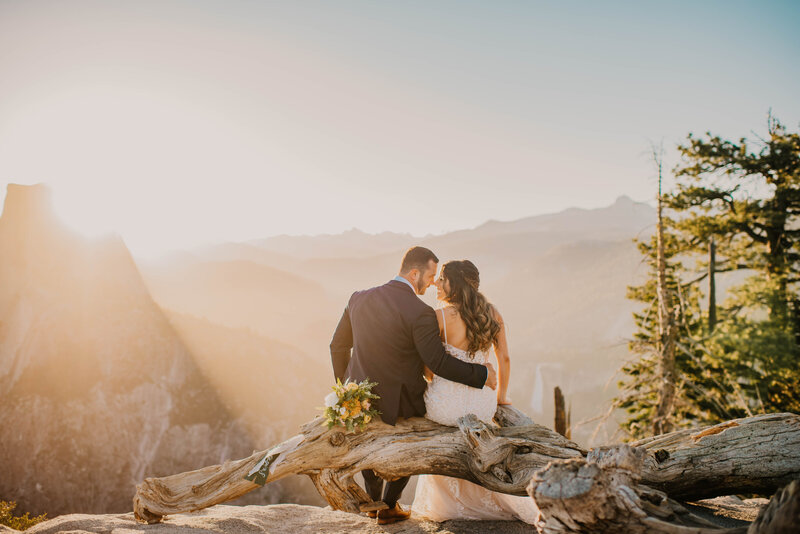 Christine-Bradshaw-Colorado-wedding-and-elopement-photographer