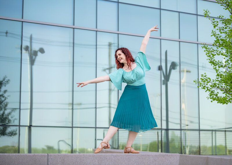 Allison-MacLaury-Arts-teal-outfit