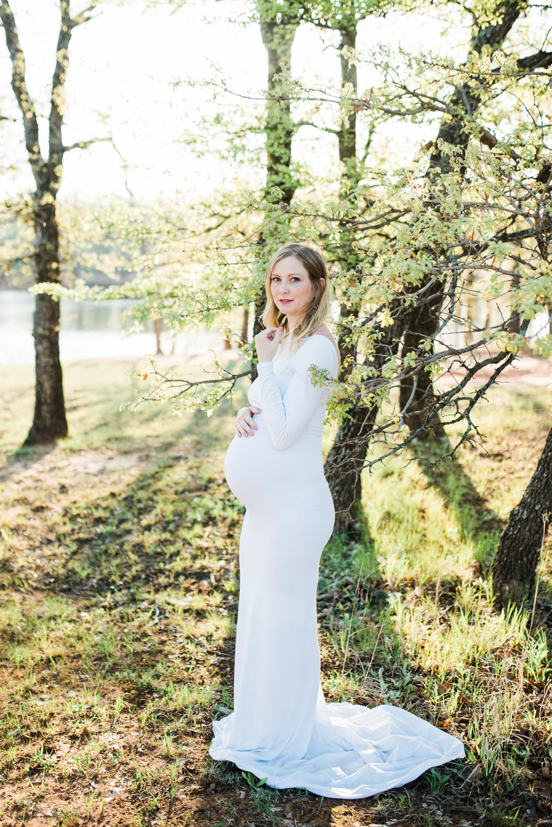 Jodi-Oklahoma-Family-Maternity-Photos-Sew-Trendy-White_Gabby Chapin_Originals_0170