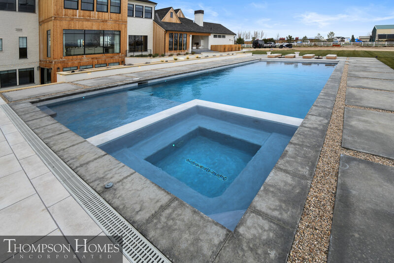 Thompson-Homes-Chateau-Moderne-Meridian-Custom-Home-Builder-20