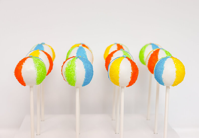 bakery - cakes - cake pops -north dakota -225