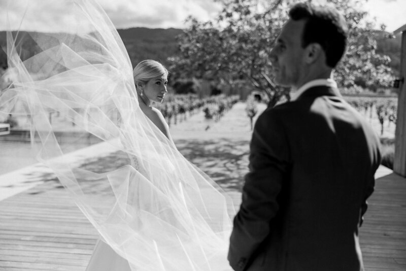 larissa-cleveland-photographer-napa-california-wine-country-wedding-private-estate-021