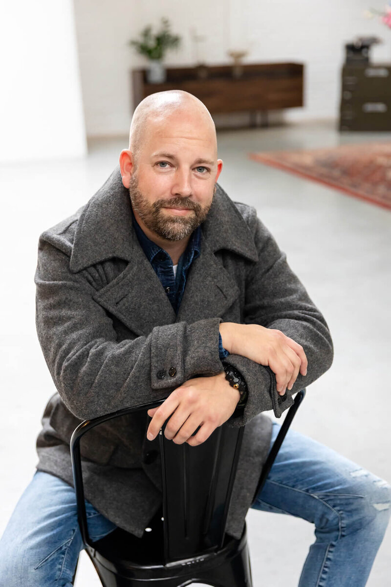 Studio Paoline Kruijssen - portfolio zakelijke personal branding fotografie - Roland NIelen Consultancy - 41