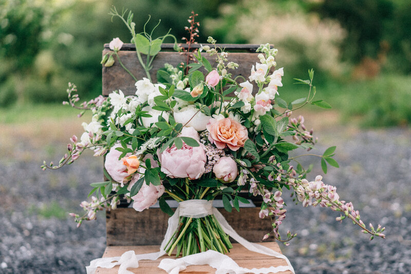 Megan bridal bouquet-8