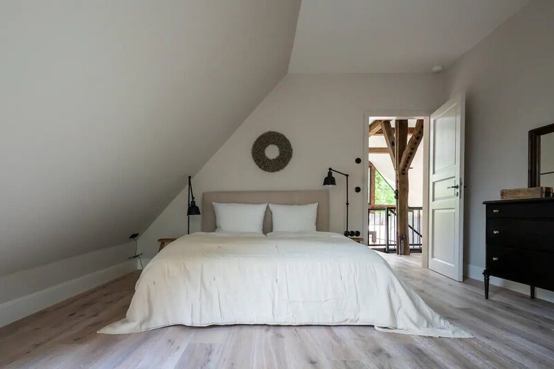 Schlafzimmer-6-Wassermühle-Triglitz-Ferienunterkunft-Deutschland