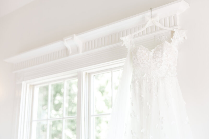 ENP-Manor-at-Airmont-Wedding-Bridal-Details-2