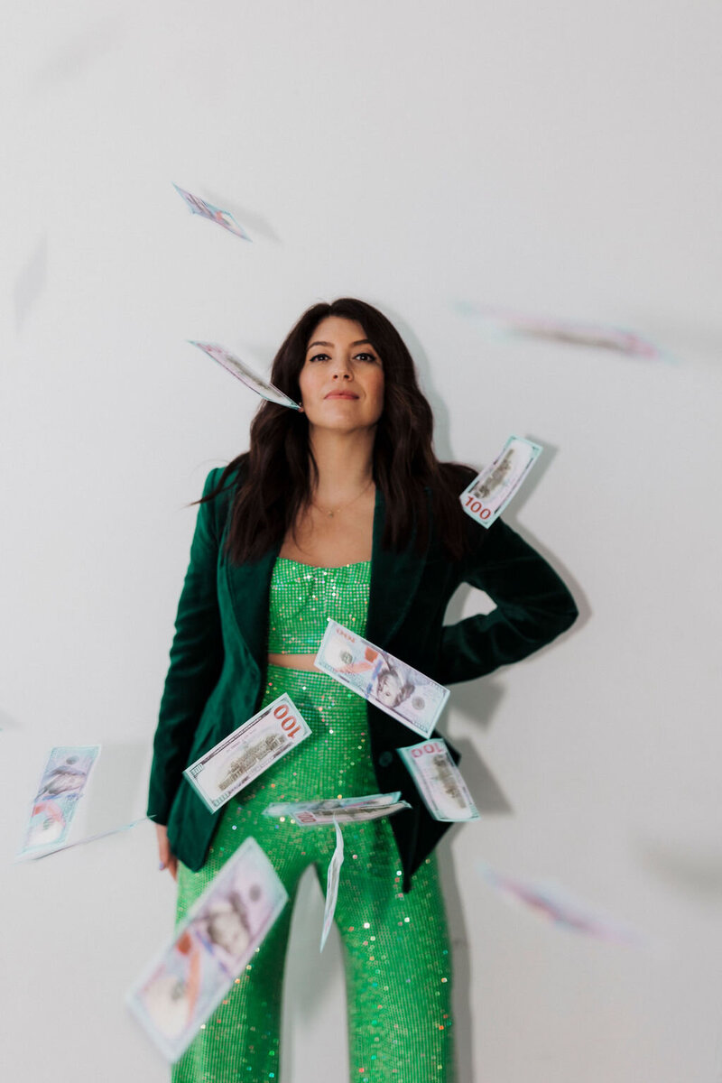 wealthy-hairstylist-community-mentor-samantha-41
