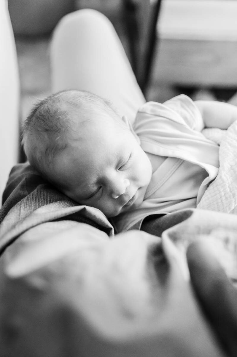 Charlie-newborn-sleep-shots-bethesda-md