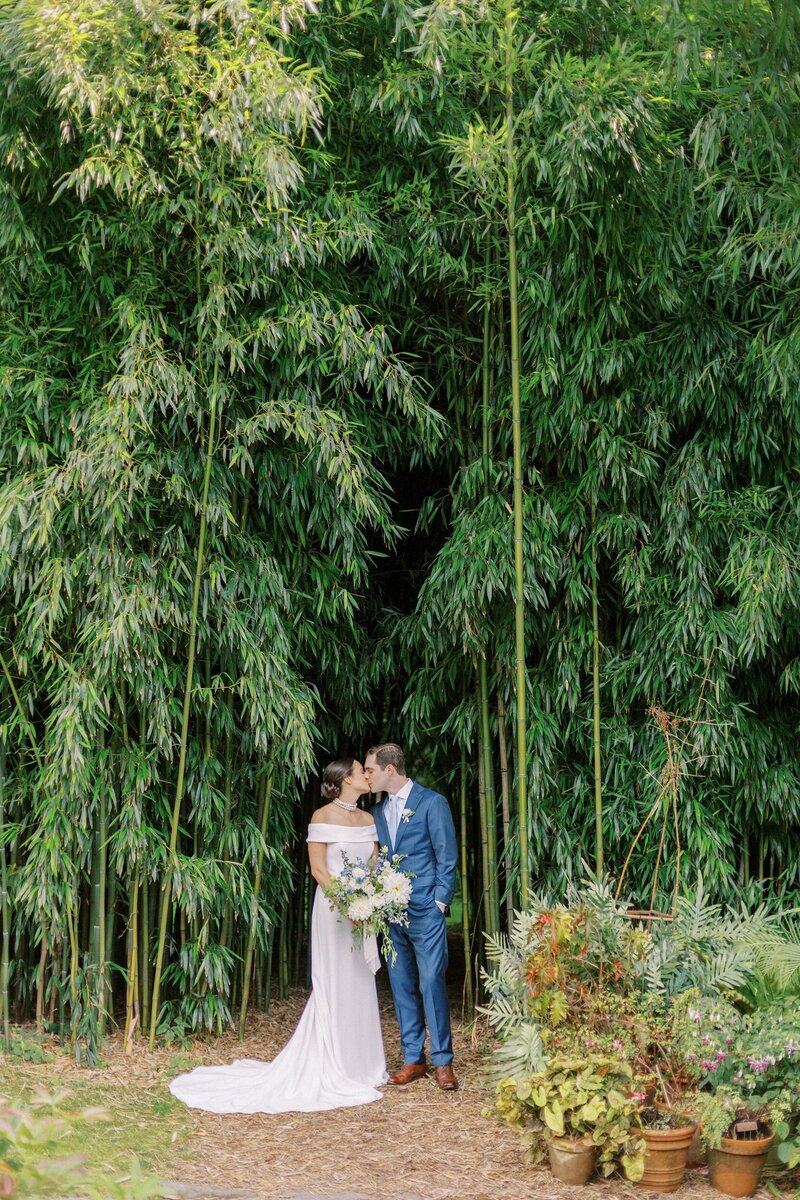 Caitlin and Chris Rhode Island wedding