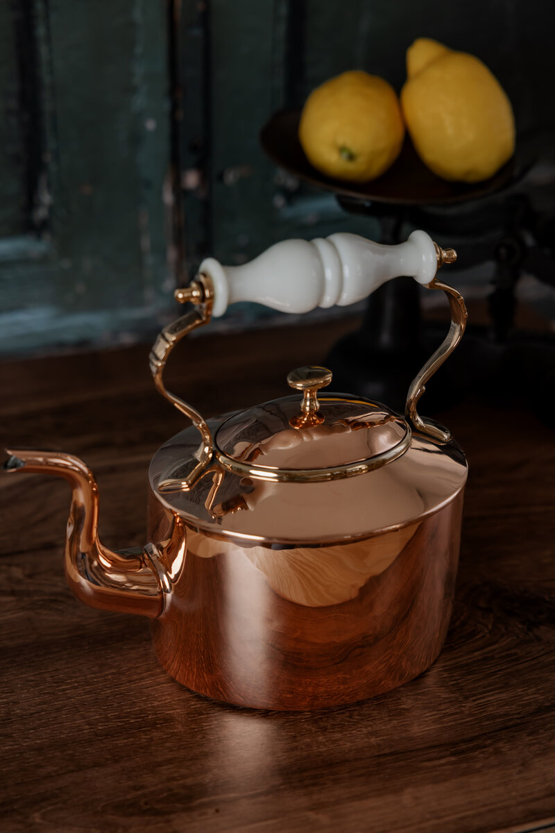 porcelain handle