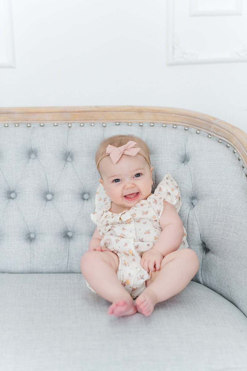 Studio Light and Airy Family Pictures Castle Rock Timeless Colorado Elena Spraguer Photography0036