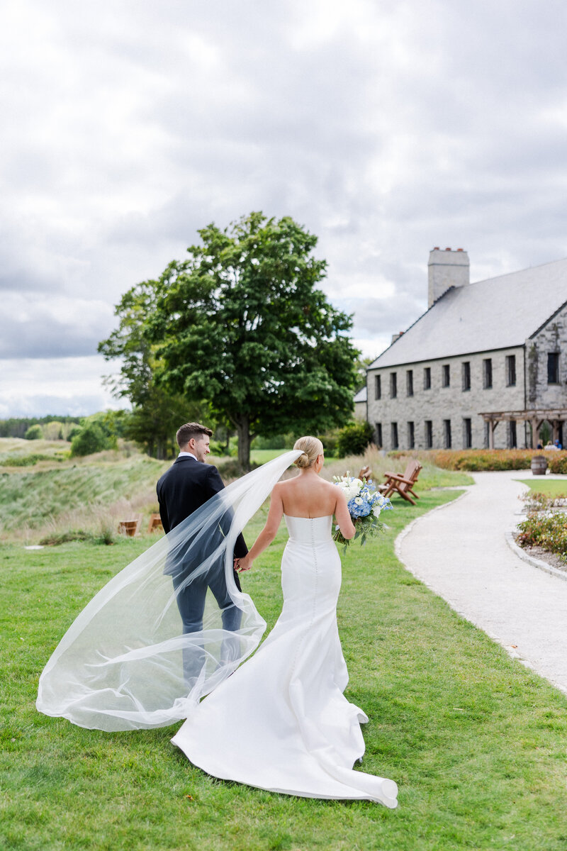 15_golf_course_wedding_portraits